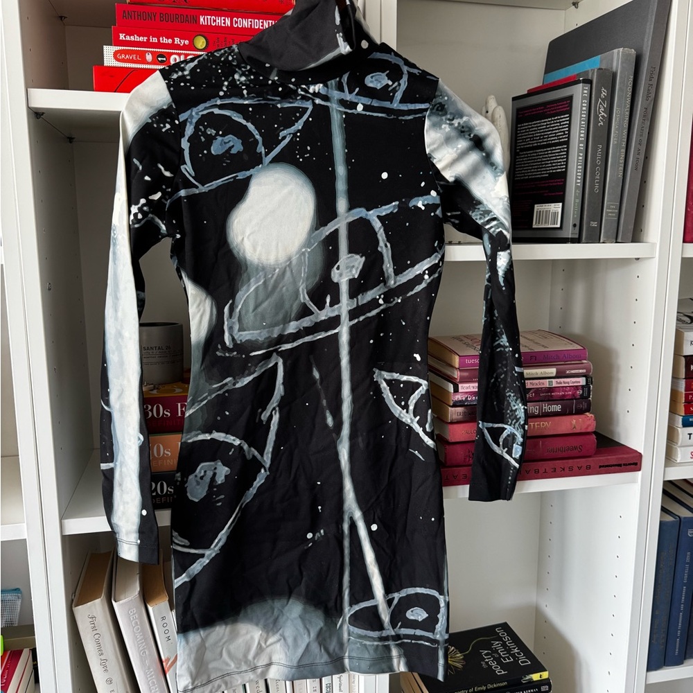 Abstract Black and White Dress